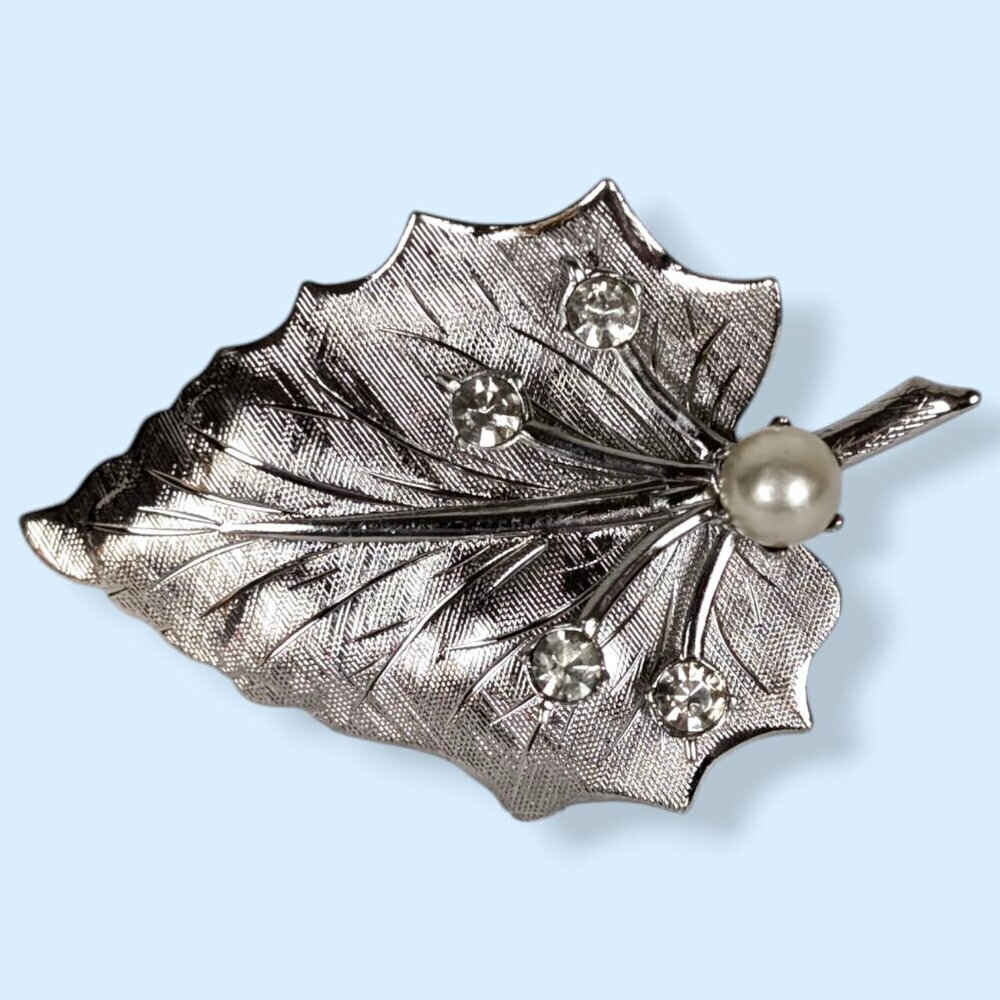 Vintage Rhinestone & Faux Pearl Textured Leaf Brooch